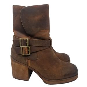 korks meegan mid boot